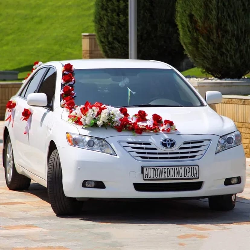 Авто на весілля. TOYOTA CAMRY