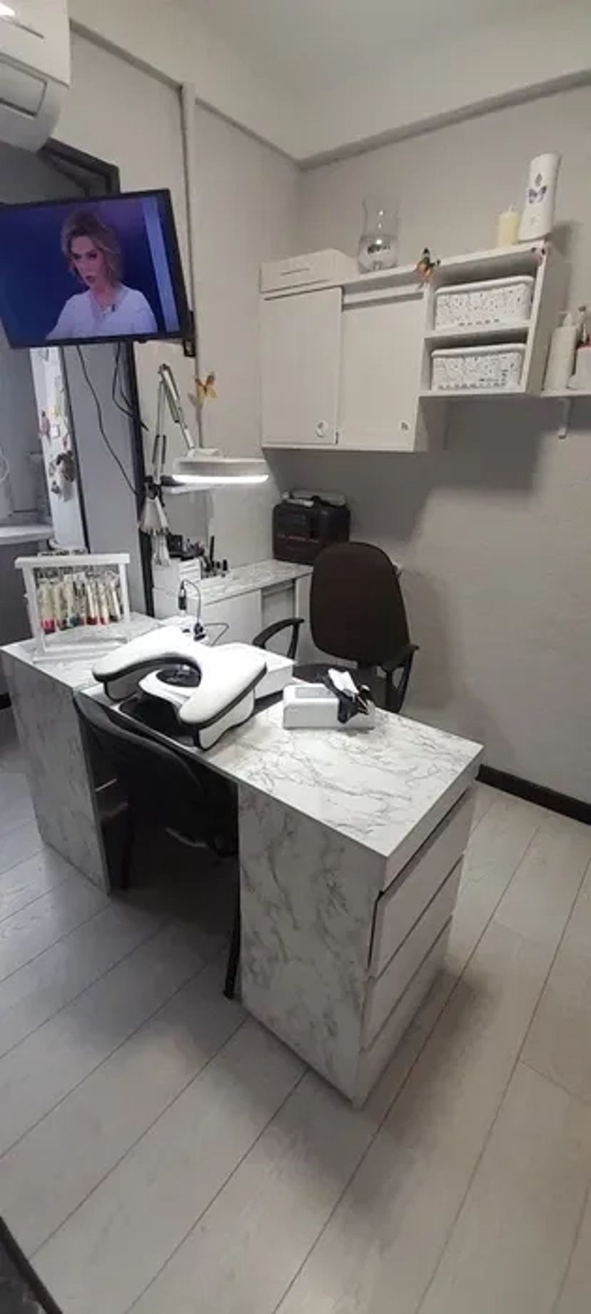 Манікюр Березняки, Русанівка , Не залежно від світла.