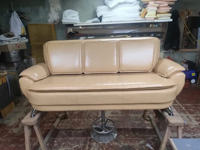 Перетяжка відновлення м'яких меблів