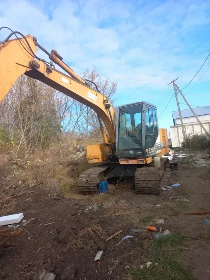 Послуги гусеничного екскаватора