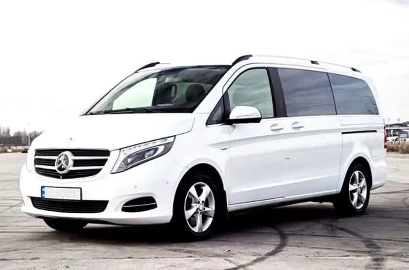 261 Mercedes Benz V class білий на весілля