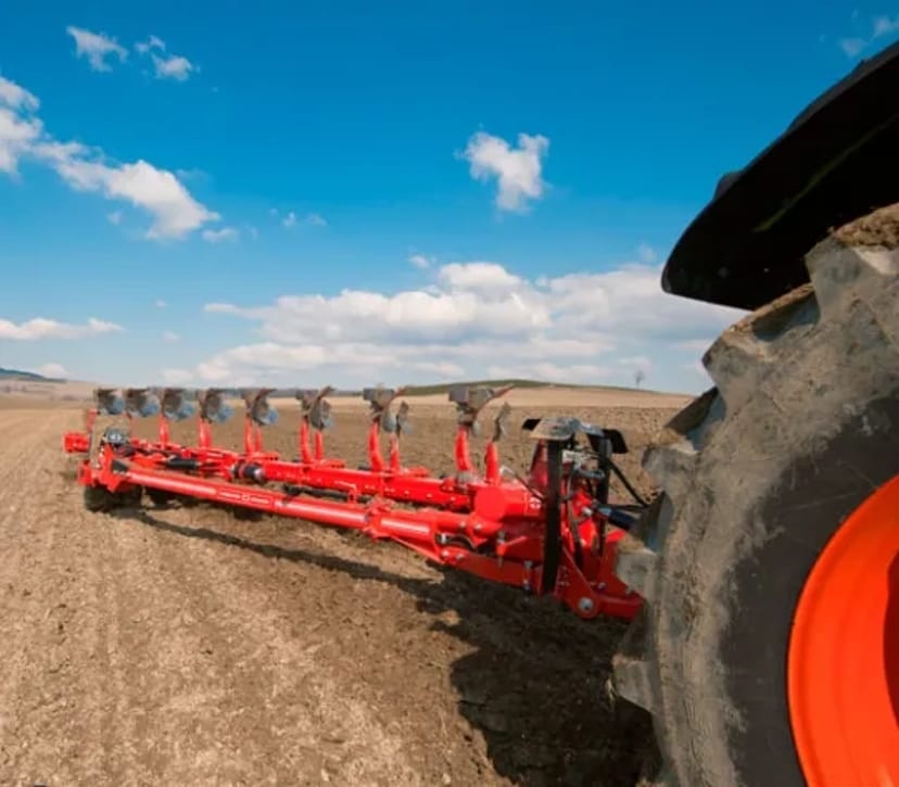 Плуг Gregoire Besson: потужність та надійніст