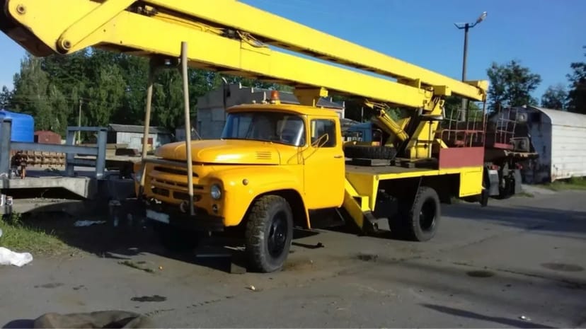 Автовишка ВС-22 на базі ЗІЛ-130