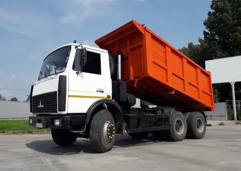 Самоскид МАЗ 551605 – потужний та надійний