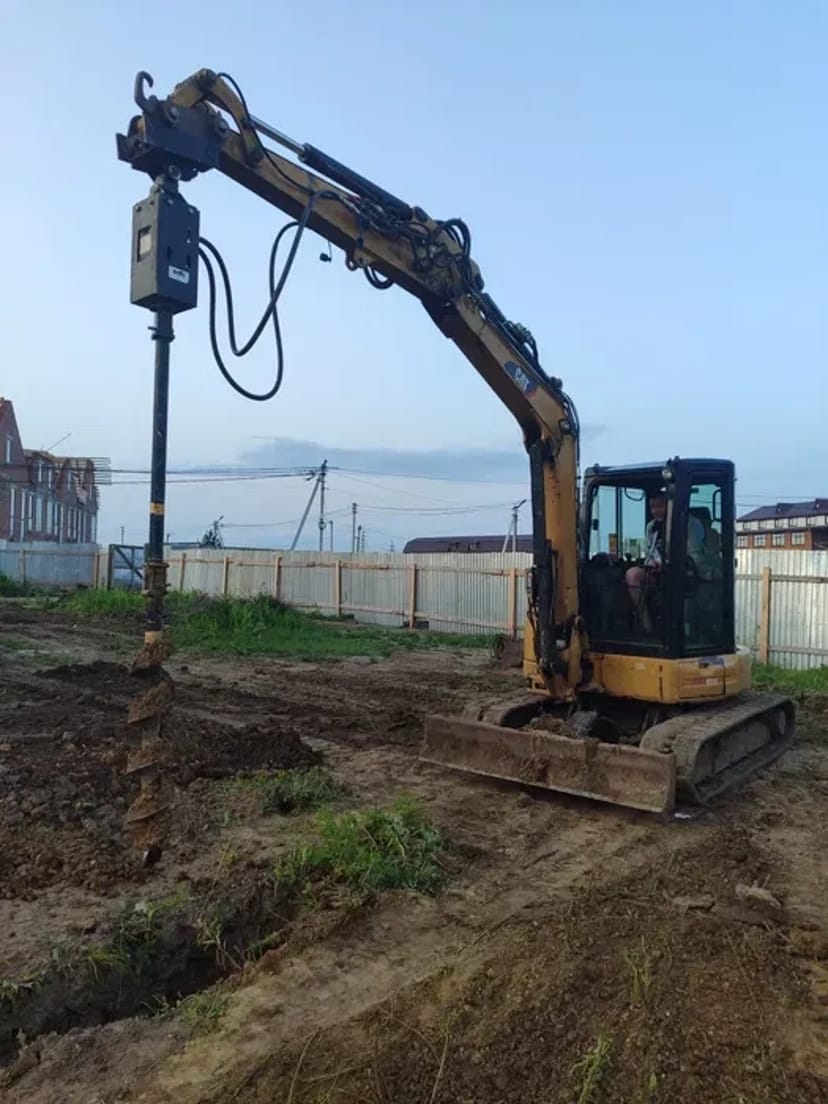 Послуги міні-екскаватора. Гідробур, ямобур