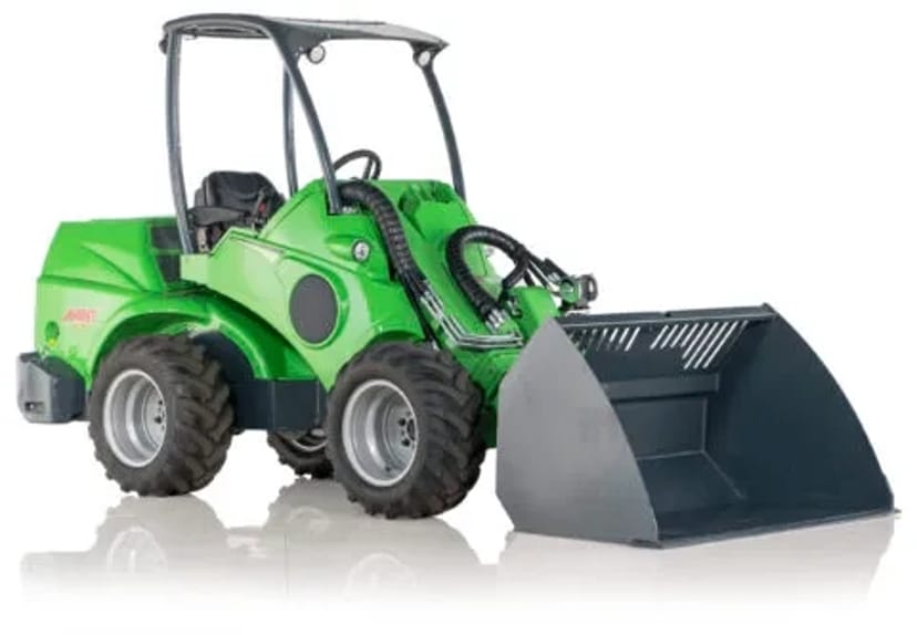 Міні навантажувач AVANT 745