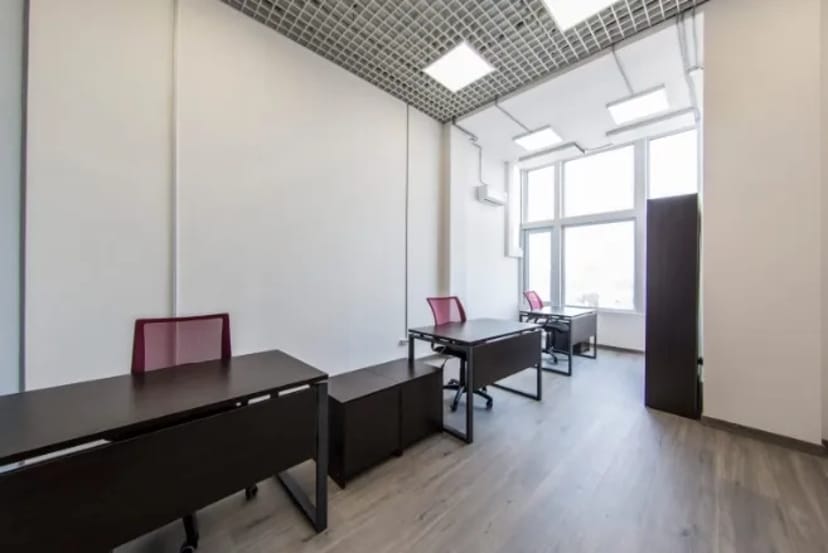 Офісне приміщення 42 м2 на Саксаганського