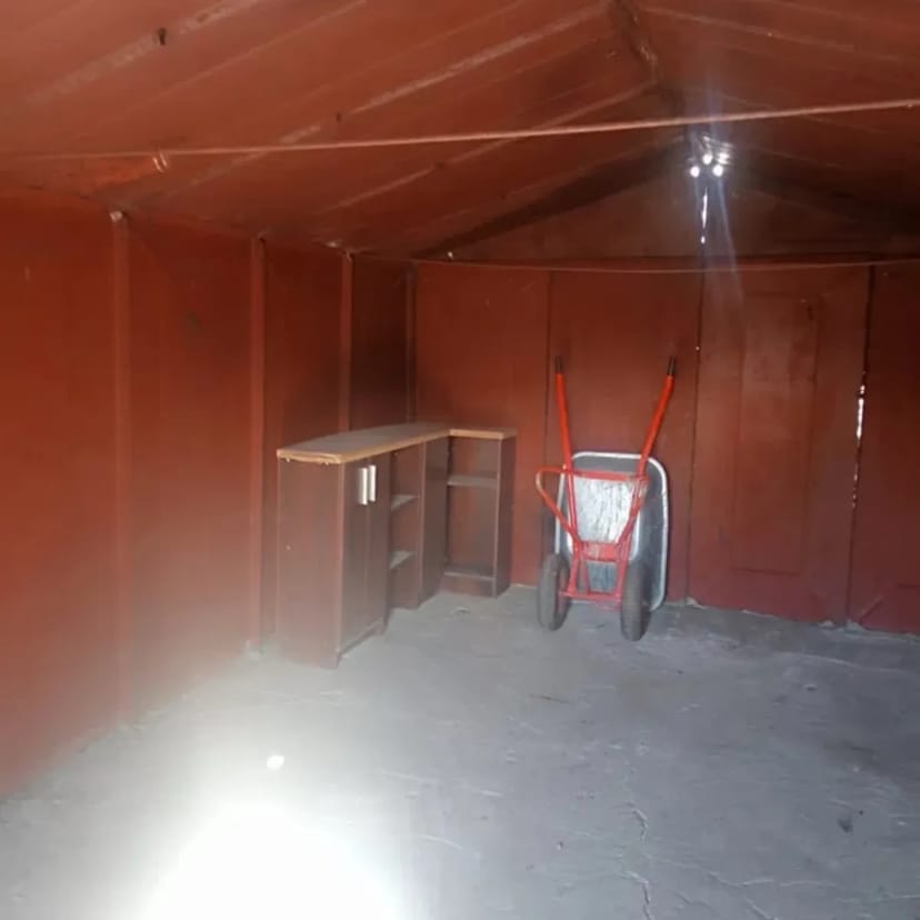 Металевий гараж 18 м² для автомобіля або під склад