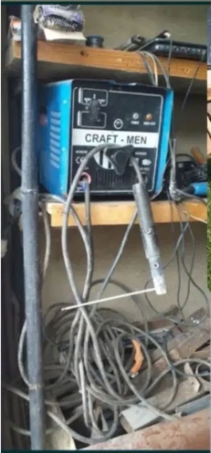 Зварювальний апарат марки Craft-Men.