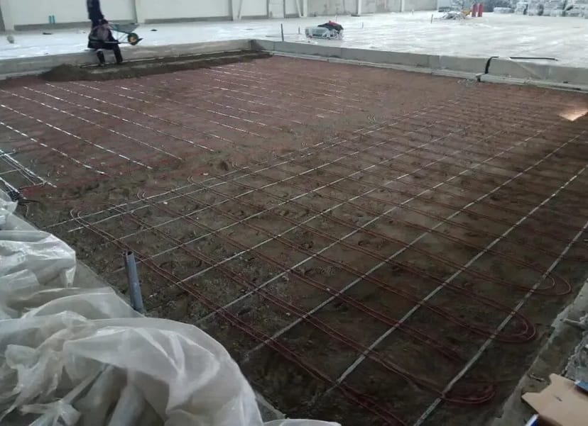 ОБІГРІВ ГРУНТУ МОРОЗИЛЬНИХ КАМЕРАХ “ПІД КЛЮЧ”