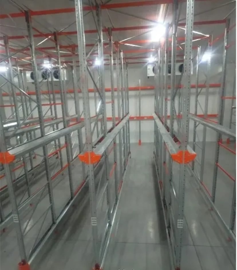 В'їздні стелажі Drive-In (набивні глубинні стелажі) / Монтаж і Демонтаж