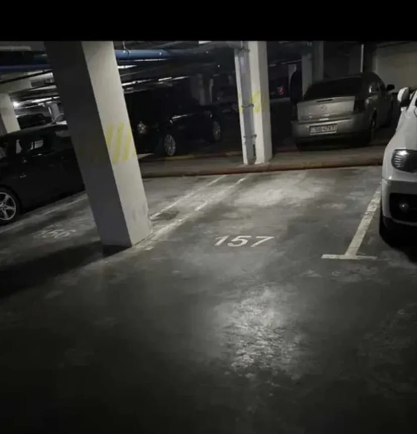 Паркінг, підземне паркомісце (Березняки ) Шумского 1в