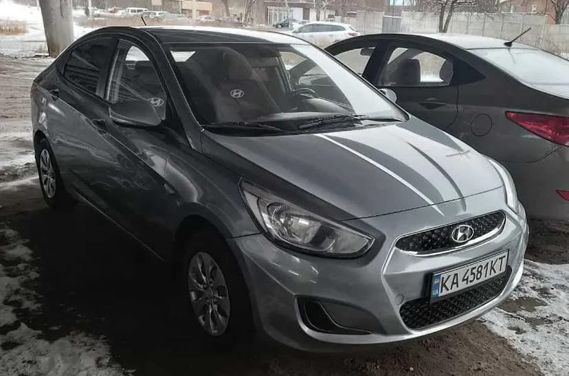 Авто в таксі та для особистих цілей