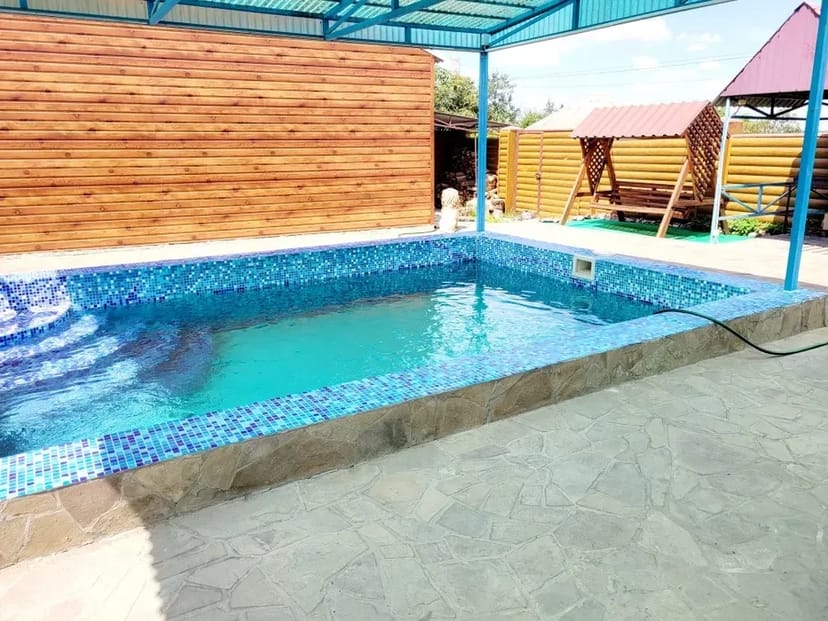 Настоящий Релакс: Баня на Дровах, Бассейн и Гарячий Чан!