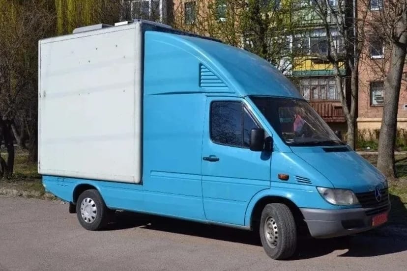 Вантажоперевезення з вантажниками. Перевезення меблів. Вантажне таксі. Вантажник