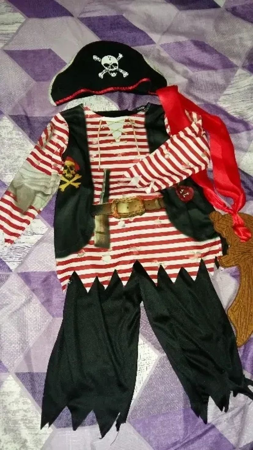 Новорічний Костюм Лев 3, Пірата 4-6 років