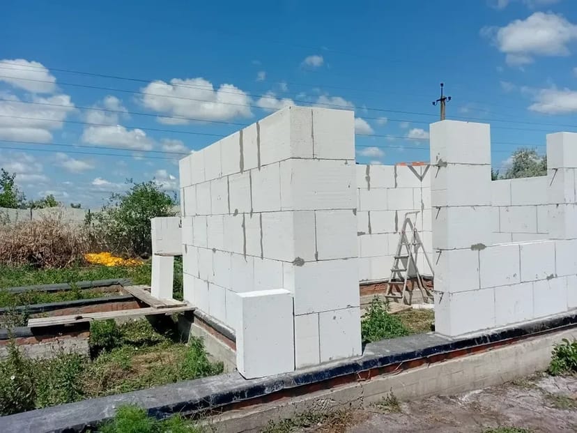 Кладка газоблоку. Швидко, якісно, за доступною ціною від 1 200 грн м3