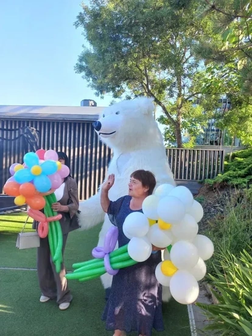 Привітання Ведмедів та Зайок