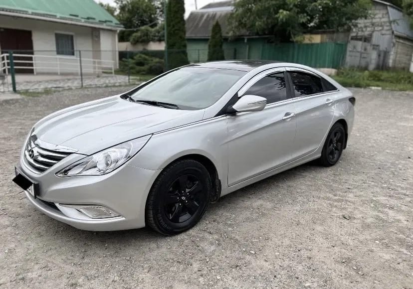 Авто з брендом і без, авто для роботи в таксі, під викуп.