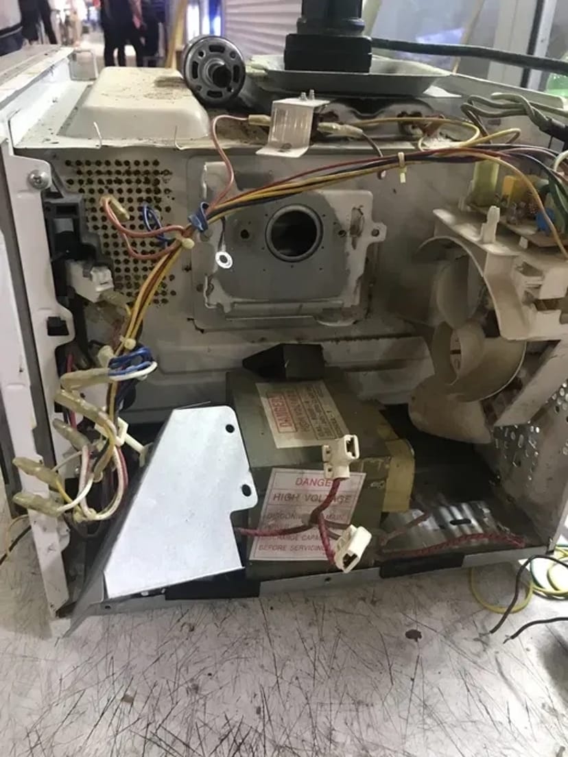 Ремонт мікрохвильовок / ремонт мікрохвильових піч,