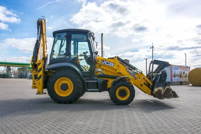 Экскаватор погрузчик JCB 3cx, 4cx