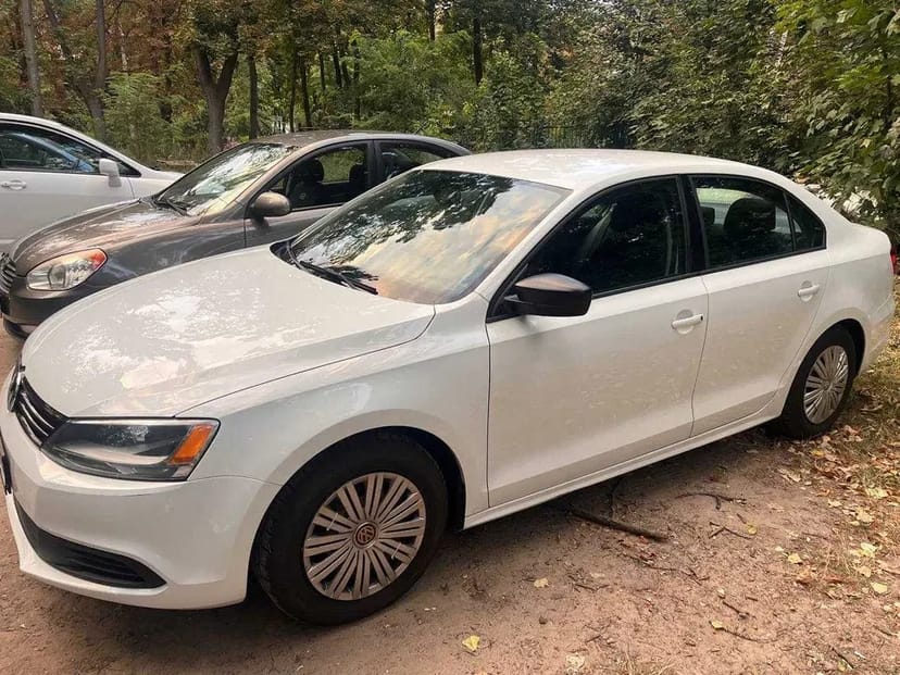 Авто під таксі Volkswagen Jetta 2.0 Автомат