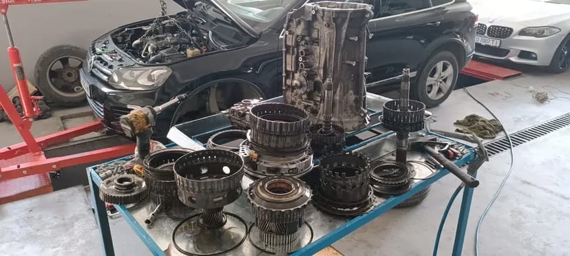Service Transmission: Спеціалізований ремонт АКПП / CVT / DSG