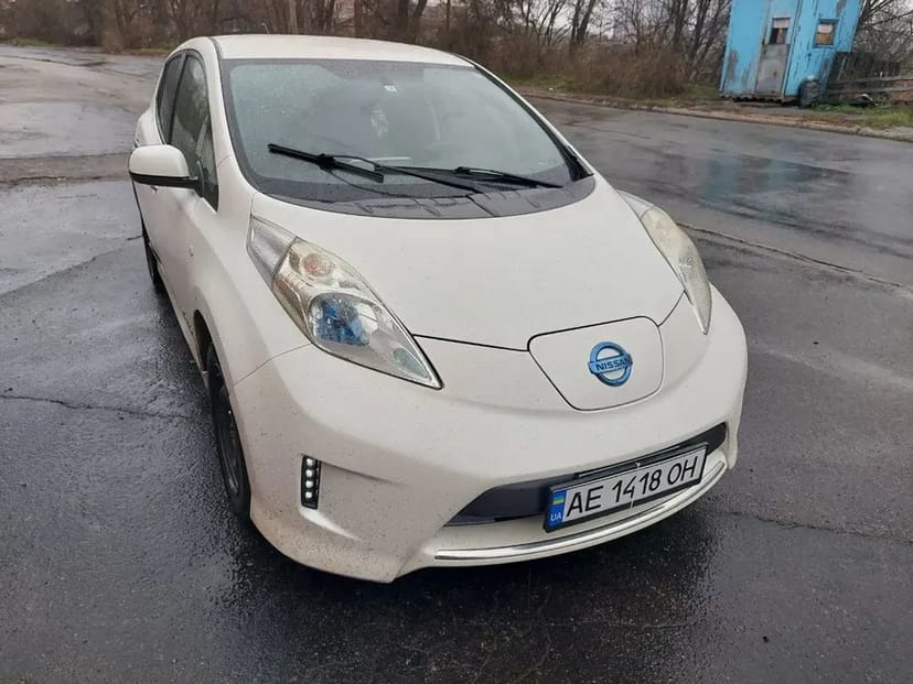 Nissan Leaf 450 грн/доба
