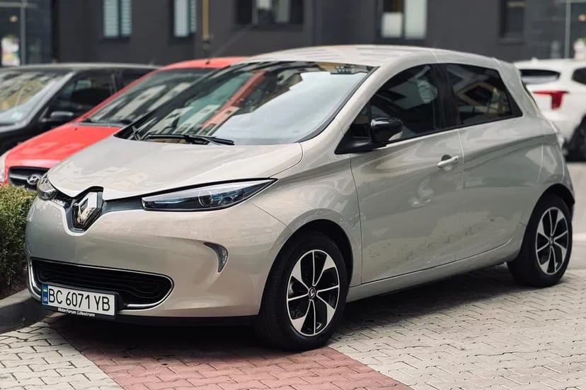 Автомобіль Renault Zoe 699 грн/день