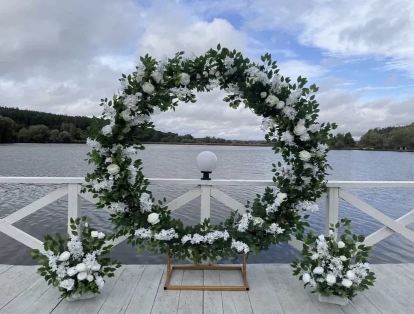 Весільна арка для вашого свята.