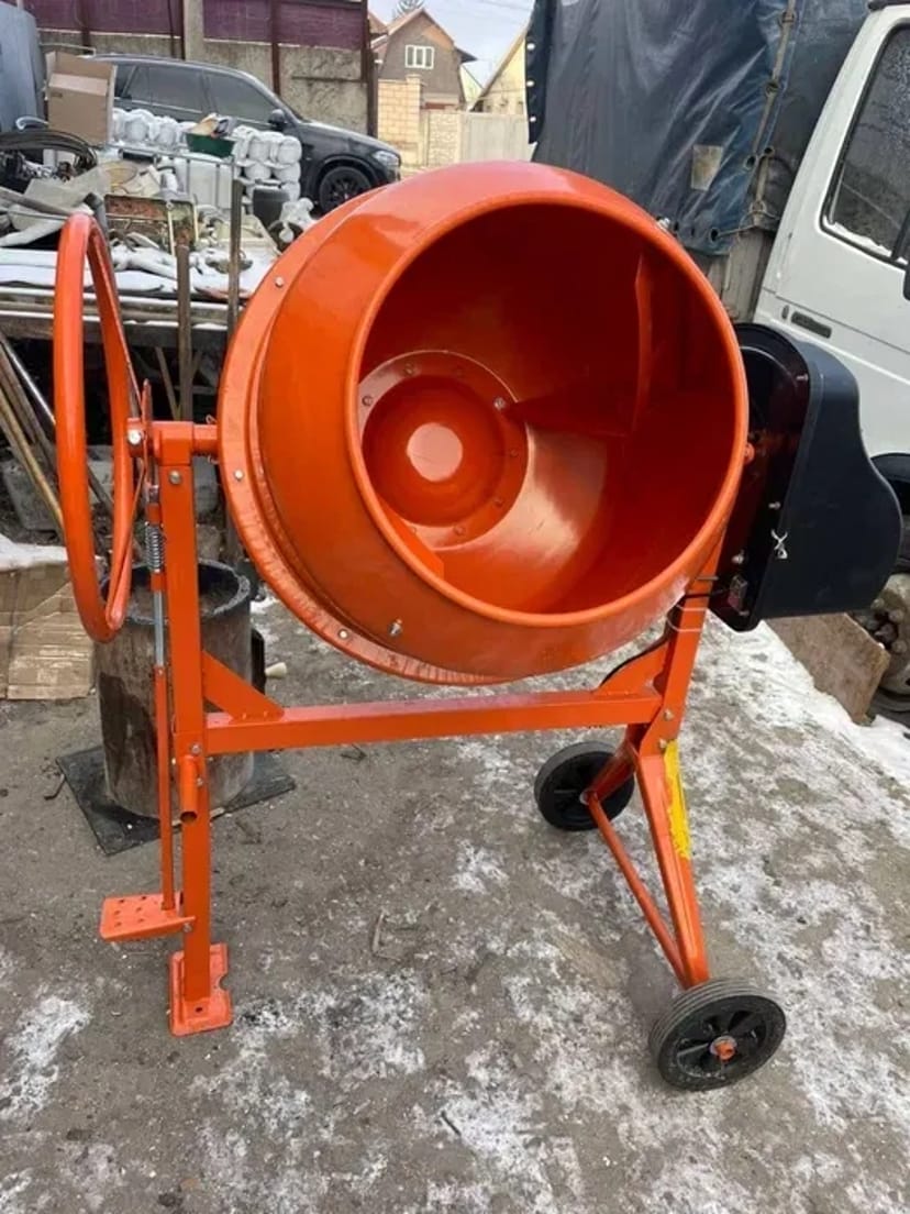 Бетонозмішувач 160л. 180л.