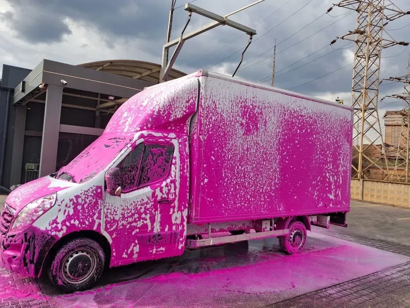 Вантажоперевезення , доставка , перевезення меблів