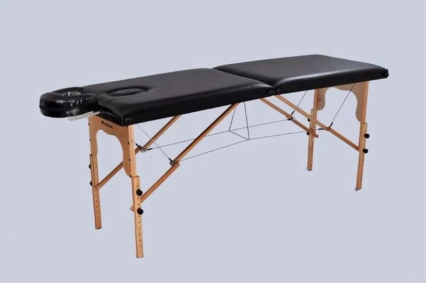 Складний масажний стіл Relax .