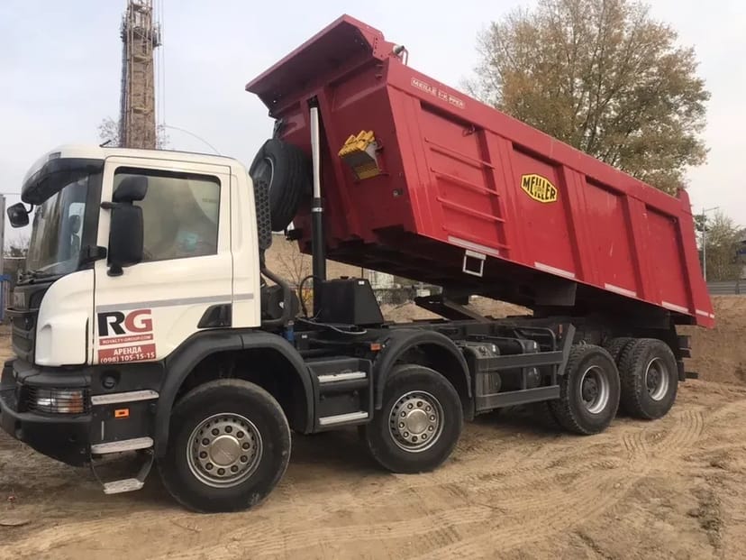 Самоскиди для вивезення ґрунту, будівельного сміття, 10т.