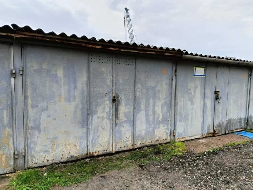 Гараж поруч з ЖК Варшавський — зручний заїзд та охорона