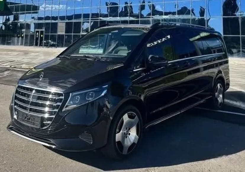039 Мікроавтобус Mercedes-Benz V class 2025 замовити з водієм