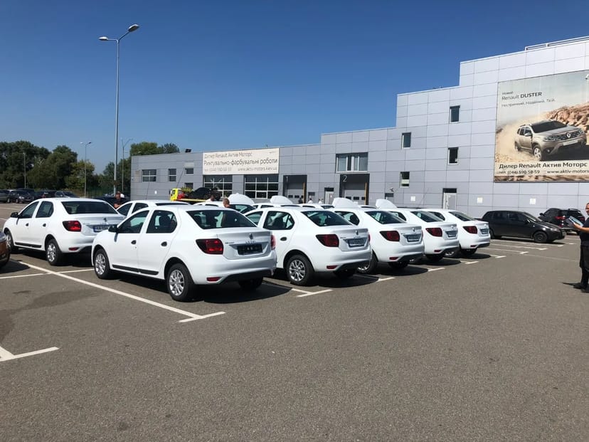 Рено Логан для такси