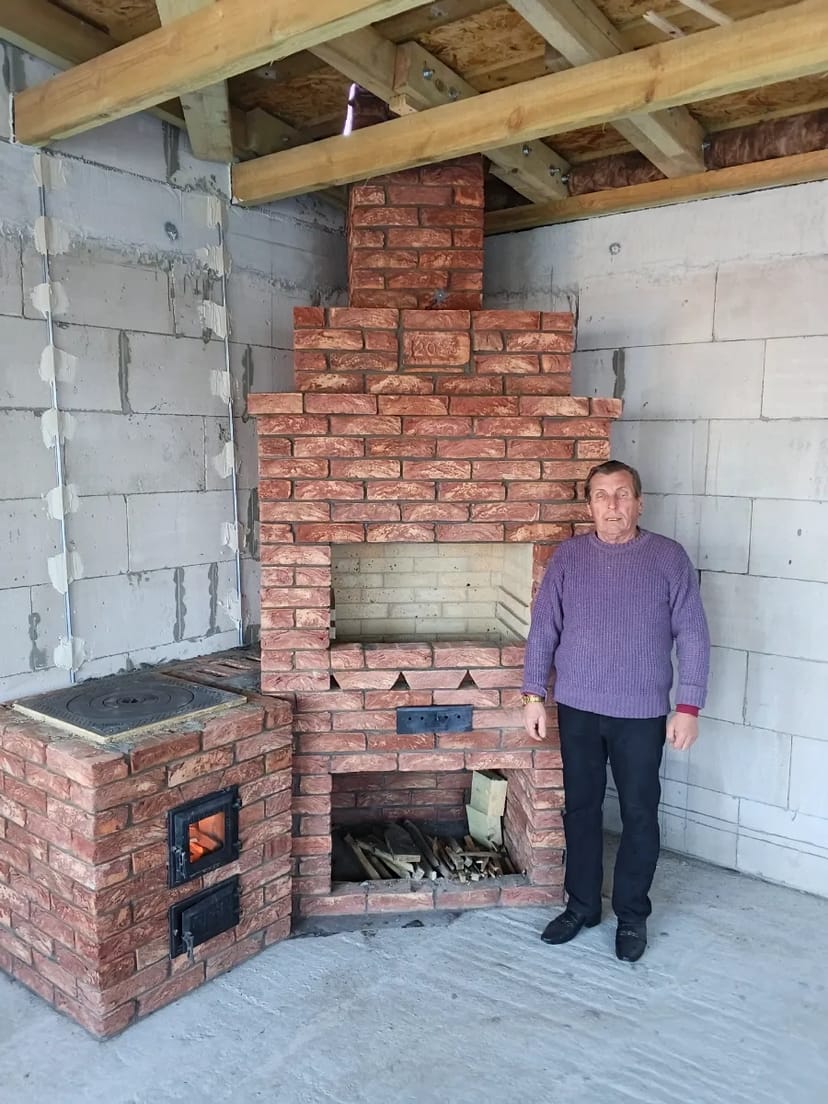 Послуги пічника - каміни, печі, груби, барбекю. Київ та область.