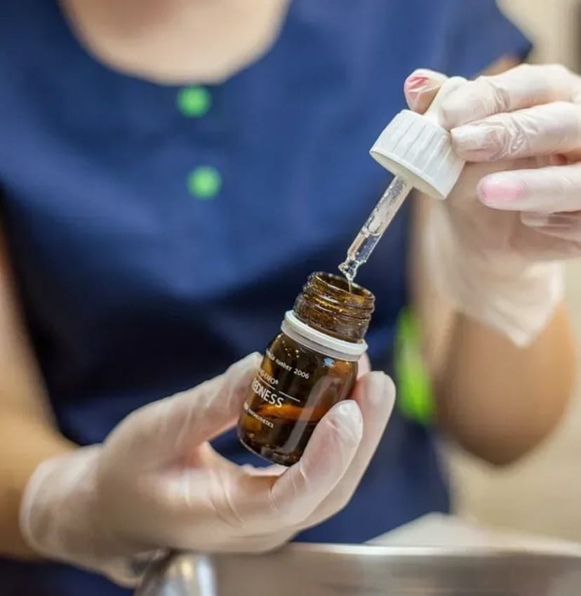 Лікар-косметолог. Пропоную свої послуги. Приймаю у затишному кабінеті.