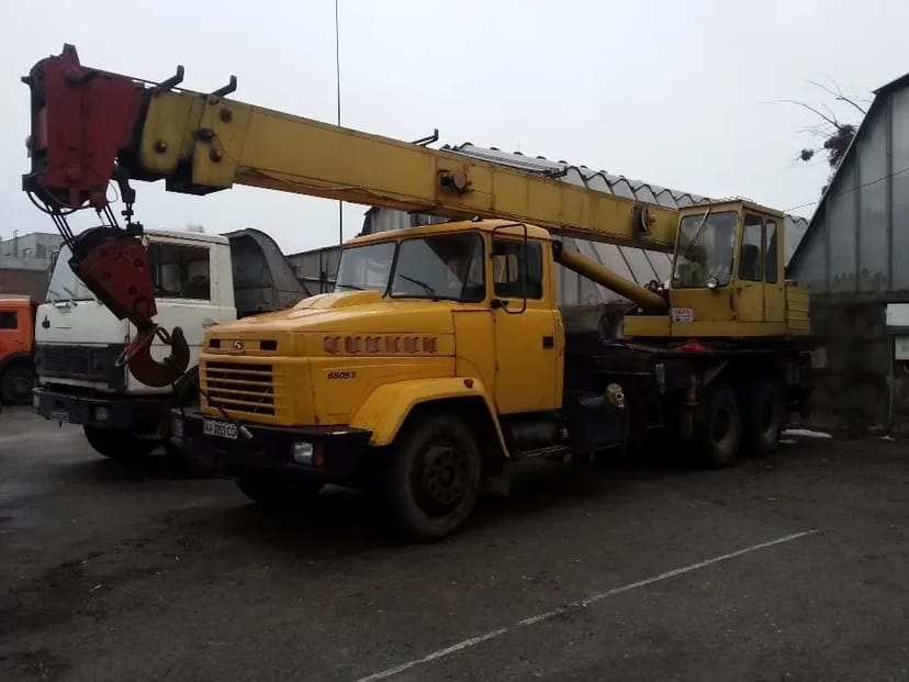 Послуги Автокрана 14-40 тонн