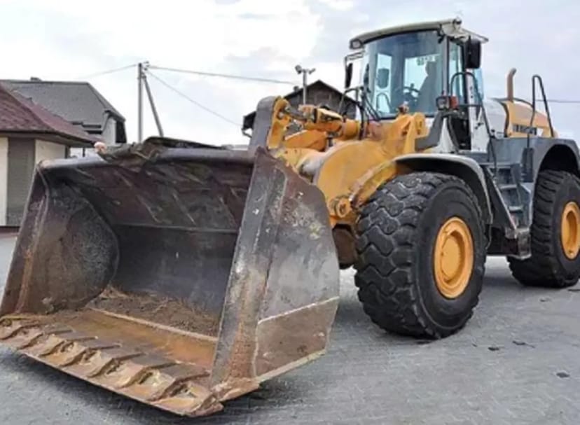 Фронтальний навантажувач Liebherr L 564