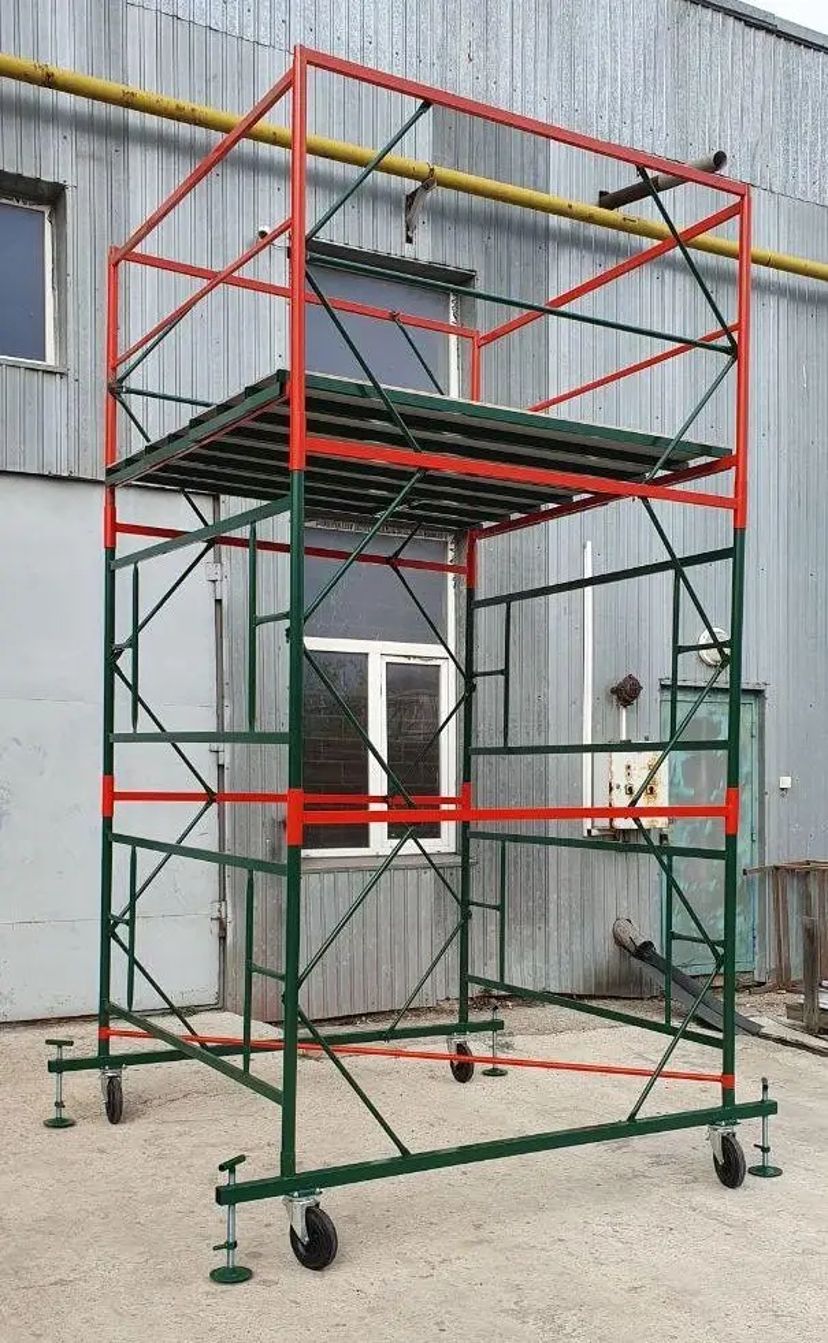 Вишка тура будівельна