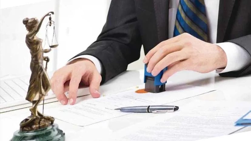 Нотаріус в суботу та неділю до 21.00! Довіреності, заяви, договора.