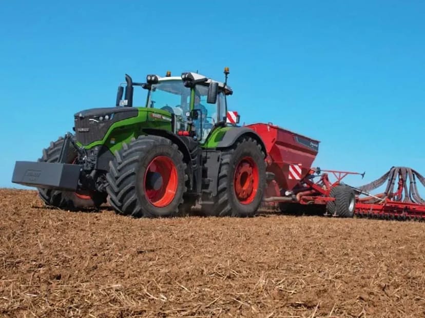 Трактор Fendt Vario 1038 в чудовому стані