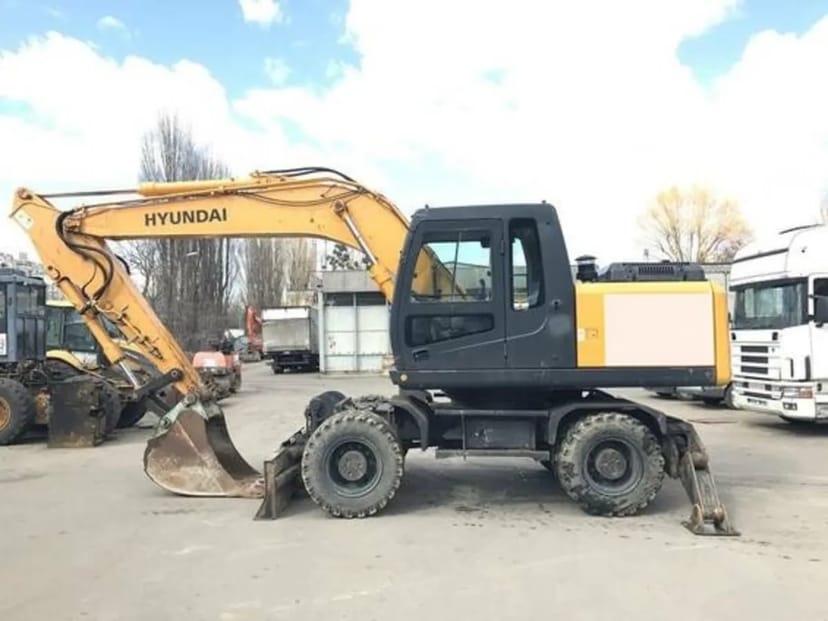 Колісний екскаватор Hyundai 170