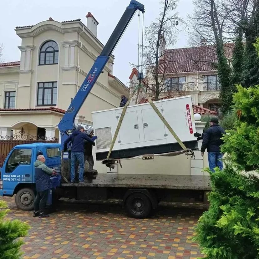 Маніпулятор Одеса, область, Україна Вантажні перевезення.