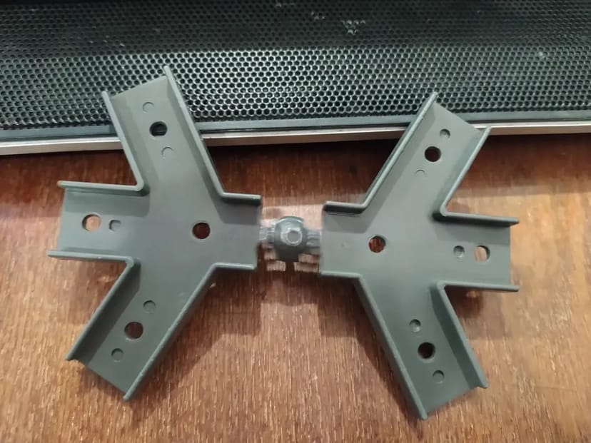 Лиття пластмасових виробів під тиском