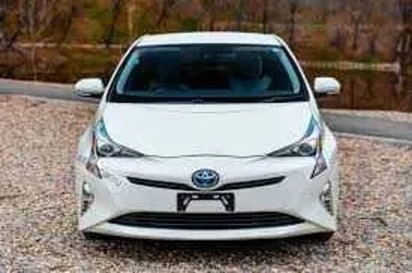 Авто Toyota Prius(тойота приус) 50. 2018 року