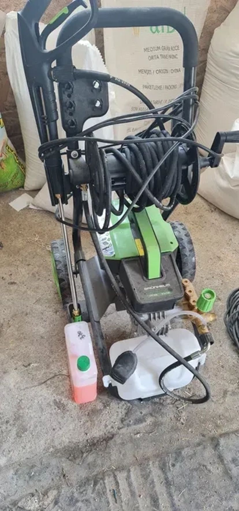 Мийка високого тиску. Автомийка.