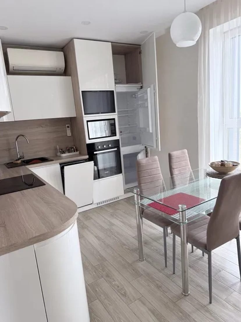 2-х кімнатна квартира до жк Лайт хаус 60 кв